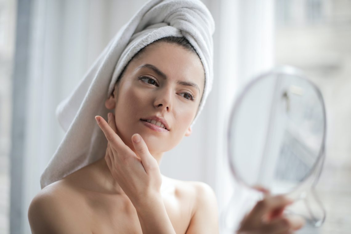 Proper skincare routine is one of the best practical guides for a better skin.